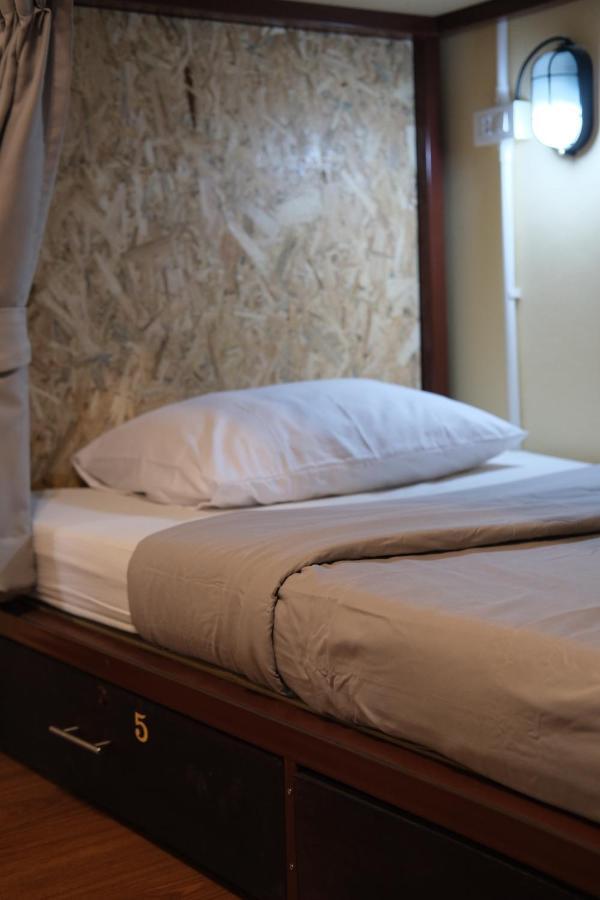 @Home Hostel Wua Lai Csiangmaj Kültér fotó